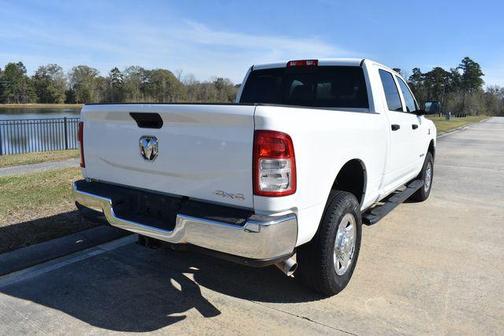 2020 RAM 2500 Tradesman Crew Cab 4X4 6'4' Box