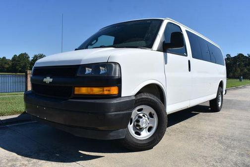 2019 Chevrolet Express 3500 LS