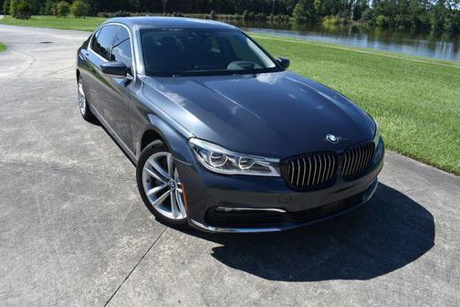2018 BMW 750 I