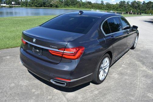 2018 BMW 750 I