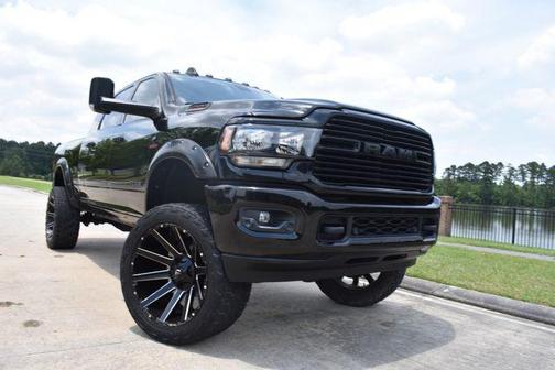 Diamond Black Crystal Pearlcoat 2021 RAM 2500 Big Horn Mega Cab 4x4 6'4'' Box
