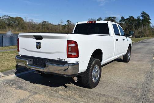 2024 RAM 2500 Tradesman Crew Cab 4x4 8' Box