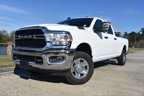 2024 RAM 2500 Tradesman Crew Cab 4x4 8' Box