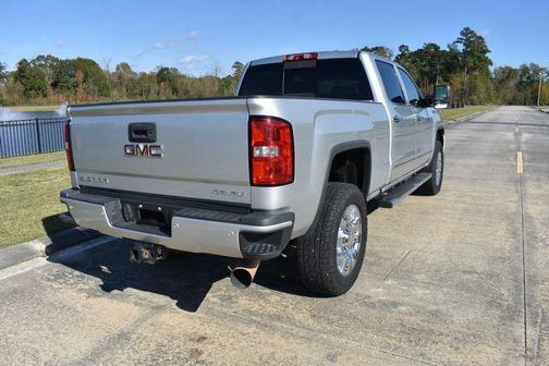 2018 GMC Sierra 2500 Denali