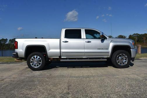 2018 GMC Sierra 2500 Denali