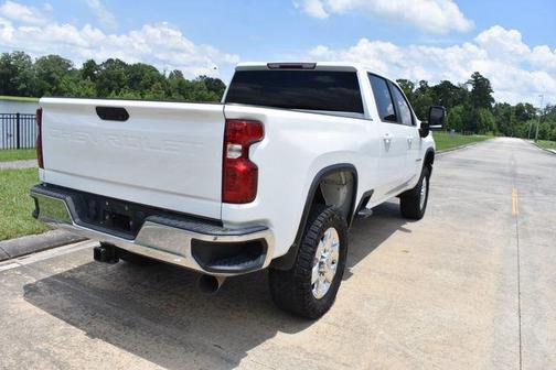 White 2021 Chevrolet Silverado 2500 LT