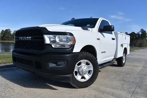 2021 RAM 2500 Tradesman Regular Cab 4x2 8' Box