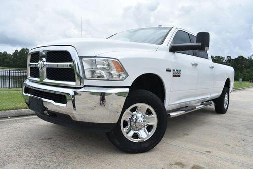 2018 RAM 2500 SLT Crew Cab 4x4 8' Box