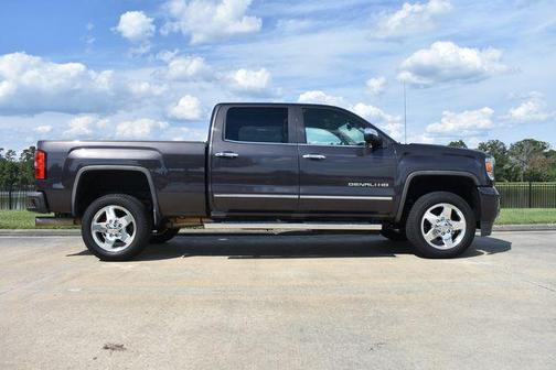 2015 GMC Sierra 2500 Denali