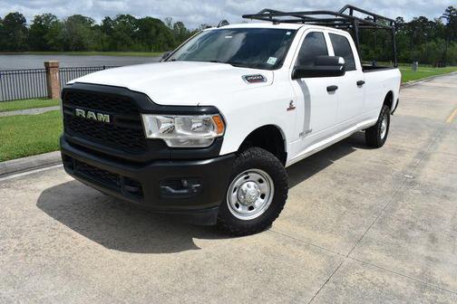 2019 RAM 2500 Tradesman Crew Cab 4x4 8' Box