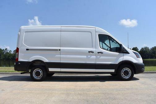 Oxford White 2024 Ford Transit-250 Base