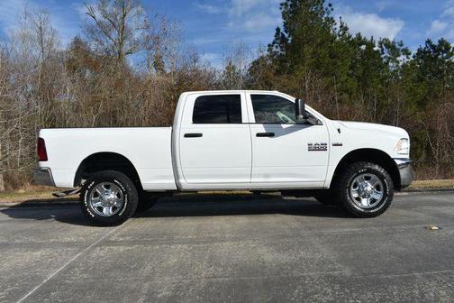 2018 RAM 2500 Tradesman Crew Cab 4x4 6'4' Box