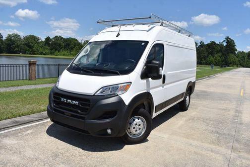 Bright White Clearcoat 2023 RAM ProMaster 1500 Base