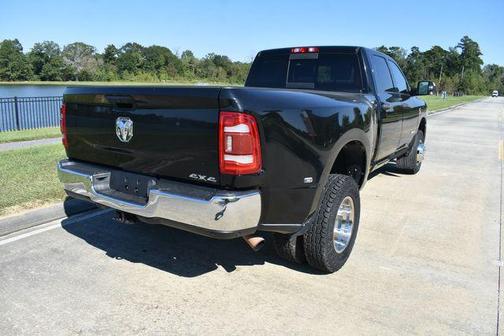 2021 RAM 3500 Tradesman Crew Cab 4x4 8' Box