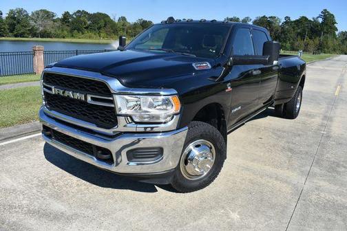 2021 RAM 3500 Tradesman Crew Cab 4x4 8' Box