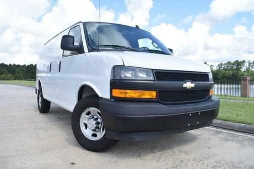 2022 Chevrolet Express 2500 RWD 2500 Regular Wheelbase WT