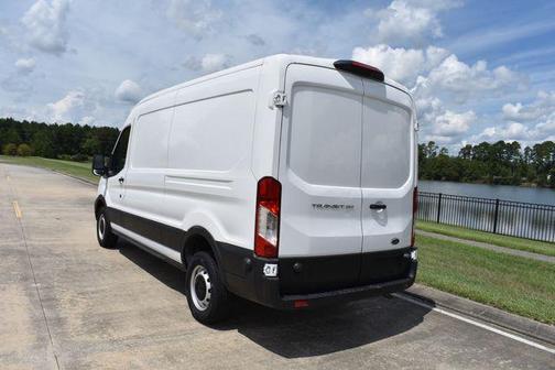 Oxford White 2024 Ford Transit-250 Base