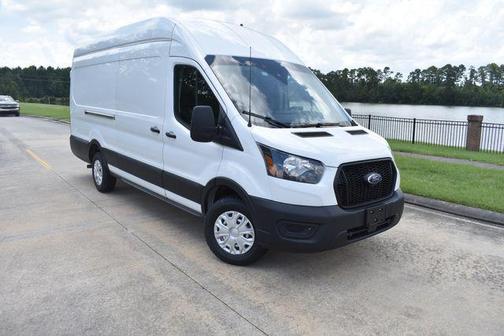 Oxford White 2023 Ford Transit-250 Base