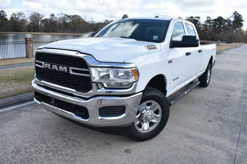 2021 RAM 2500 Tradesman Crew Cab 4x4 8' Box