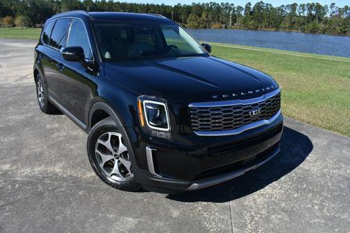 Ebony Black 2020 Kia Telluride EX