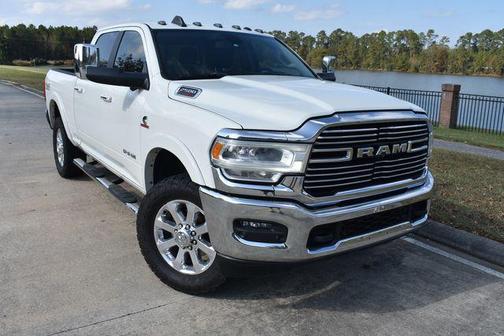 2019 RAM 2500 Laramie Crew Cab 4x4 6'4' Box