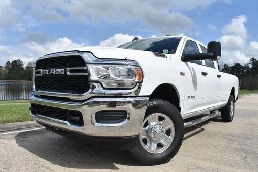 2021 RAM 2500 Tradesman Crew Cab 4x4 8' Box