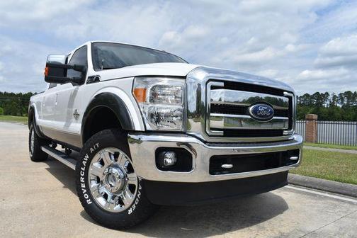- 2016 Ford F-250 Lariat