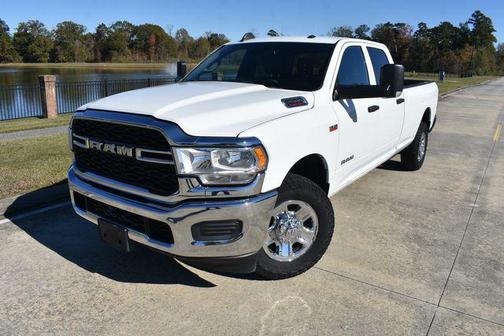 2021 RAM 2500 Tradesman Crew Cab 4x2 8' Box