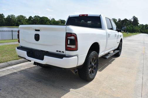 Bright White Clearcoat 2023 RAM 2500 Big Horn Crew Cab 4x4 6'4' Box