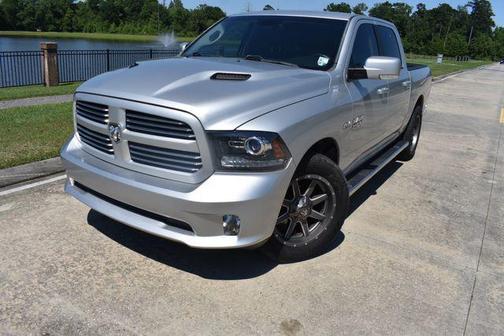 Stinger Yellow Clear Coat 2016 RAM 1500 Sport