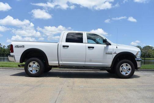 2018 RAM 2500 Tradesman Crew Cab 4x4 6'4' Box