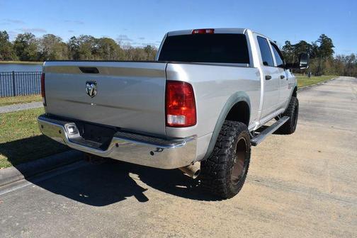 2017 RAM 2500 Tradesman Crew Cab 4x4 6'4' Box