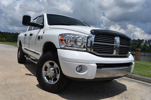Bright White Clearcoat 2009 Dodge Ram 2500 Laramie Quad Cab