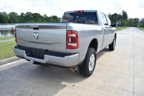 - 2024 RAM 2500 Laramie Crew Cab 4x4 6'4' Box