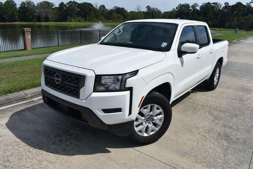 2022 Nissan Frontier SV