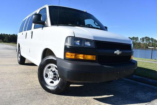 2020 Chevrolet Express 2500 LS