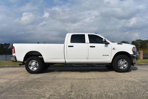 2019 RAM 2500 Tradesman Crew Cab 4x4 8' Box