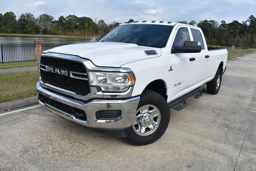 2019 RAM 2500 Tradesman Crew Cab 4x4 8' Box