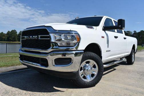 2021 RAM 2500 Tradesman Crew Cab 4x4 8' Box