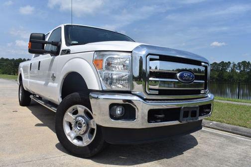 Oxford White 2016 Ford F-250 XLT