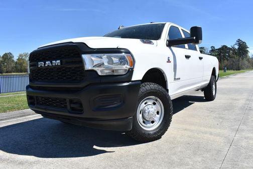 2021 RAM 2500 Tradesman Crew Cab 4x4 8' Box
