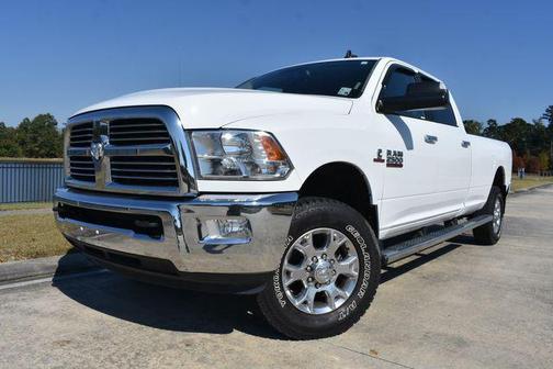 2018 RAM 2500 Big Horn Crew Cab 4x4 8' Box
