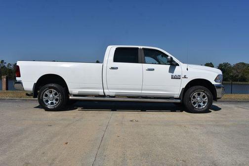 2018 RAM 2500 Big Horn Crew Cab 4x4 8' Box