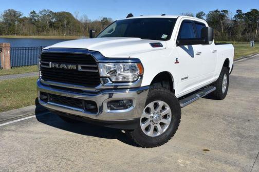 2019 RAM 2500 Big Horn Crew Cab 4x4 6'4' Box