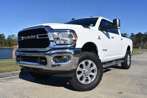2019 RAM 2500 Big Horn Crew Cab 4x4 6'4' Box