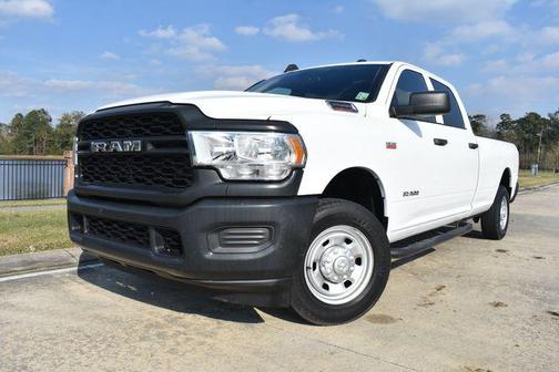 2021 RAM 2500 Tradesman Crew Cab 4x2 8' Box