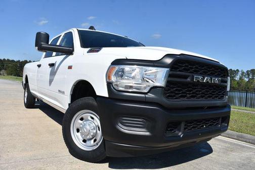 2020 RAM 2500 Tradesman Crew Cab 4x2 8' Box