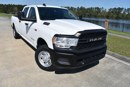 2020 RAM 2500 Tradesman Crew Cab 4x2 8' Box
