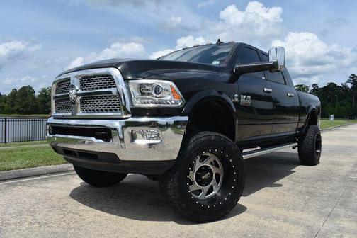 2018 RAM 2500 Laramie Mega Cab 4x4 6'4' Box