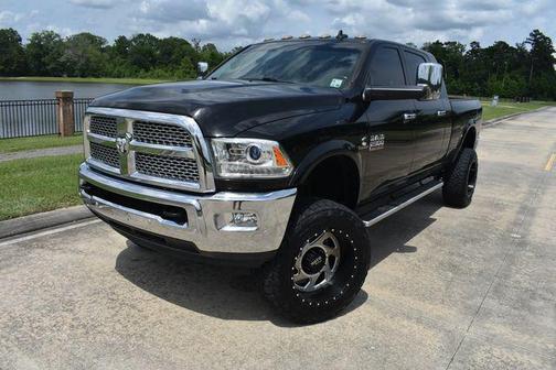 2018 RAM 2500 Laramie Mega Cab 4x4 6'4' Box